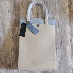 Tesla Corsicana Tote bag